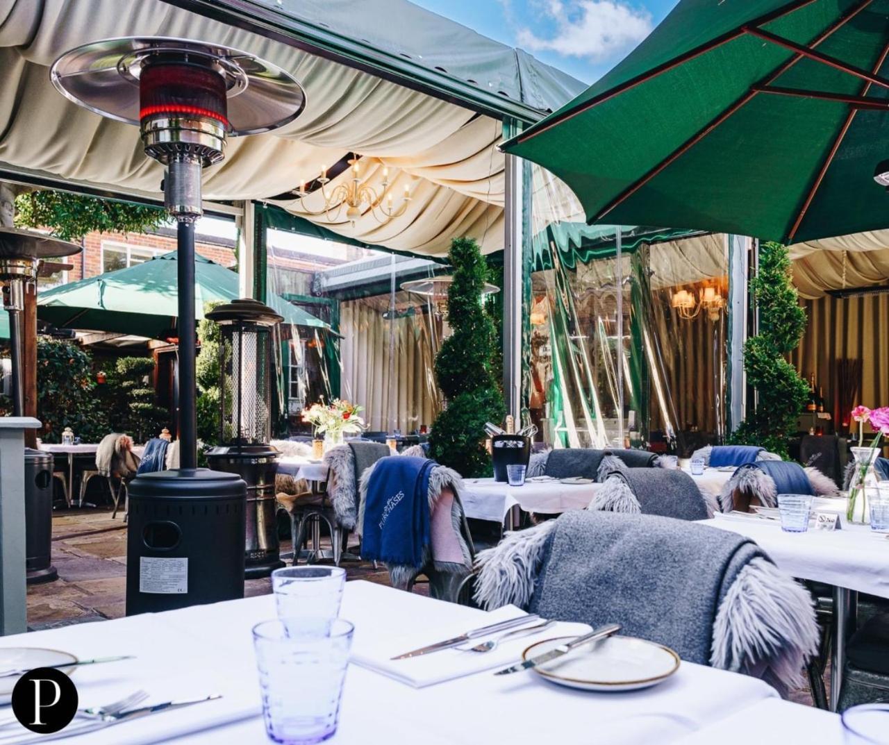 Purchases Restaurant &